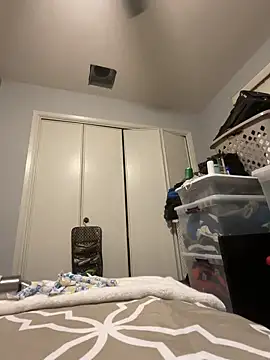 wynterheat online show from January 12, 5:03 am