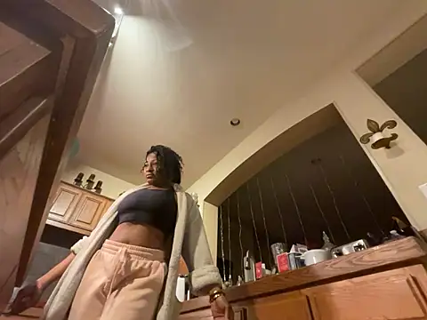 wynterheat online show from March 5, 8:21 am