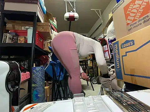 wynterheat online show from February 11, 10:31 am