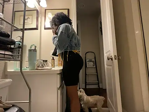 wynterheat online show from March 21, 4:39 am