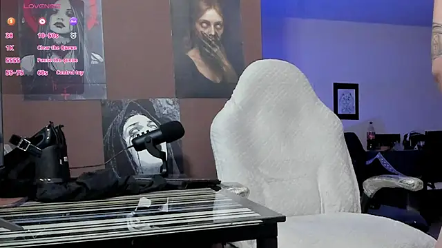 Snapshot of saeko_karine chatting on December 13, 11:21 pm saeko karine online show from December 13, 11:21 pm