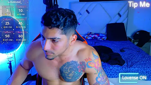 Rich boy01 online show from September 10, 6:41 pm