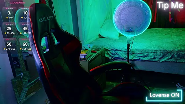 Rich boy01 online show from February 14, 6:15 pm