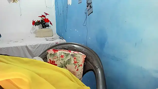 aarjulove online show from December 2, 3:29 pm