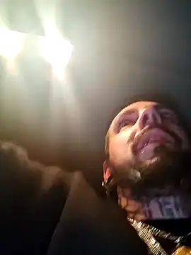 Snapshot of Casaltesudex chatting on November 28, 11:07 pm Casaltesudex online show from November 28, 11:07 pm