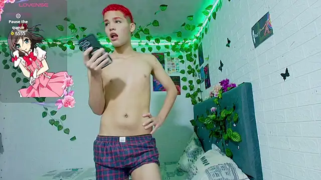 Snapshot of stevan1855 chatting on November 30, 12:20 pm stevan1855 online show from November 30, 12:20 pm