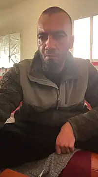 donnuozfutura online show from January 7, 1:35 pm