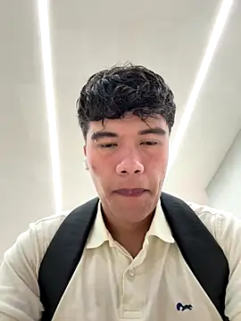 Logan smith1 online show from October 1, 6:36 pm