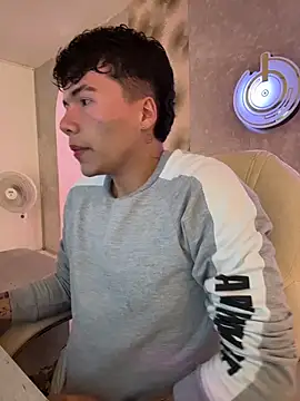 Logan smith1 online show from October 19, 5:35 pm