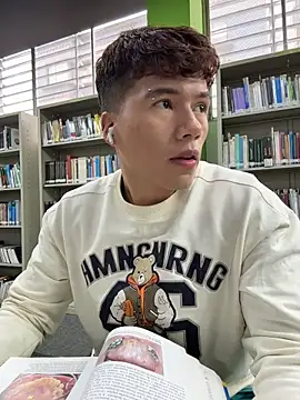 Logan smith1 online show from March 17, 7:17 pm