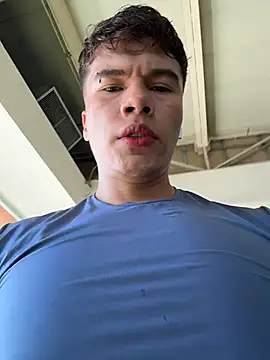 Logan smith1 online show from March 19, 8:13 pm