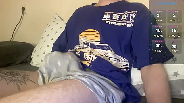 Snapshot of tyler_8x chatting on December 7, 6:26 pm tyler 8x online show from December 7, 6:26 pm