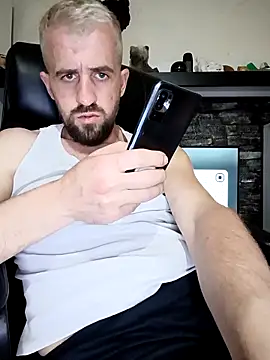 GrofLicno online show from April 4, 8:06 pm