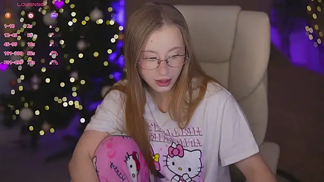 SilverrMoon online show from January 15, 1:59 pm