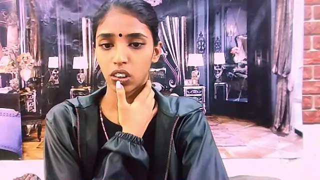 IndianSexySlender online show from October 26, 5:13 am