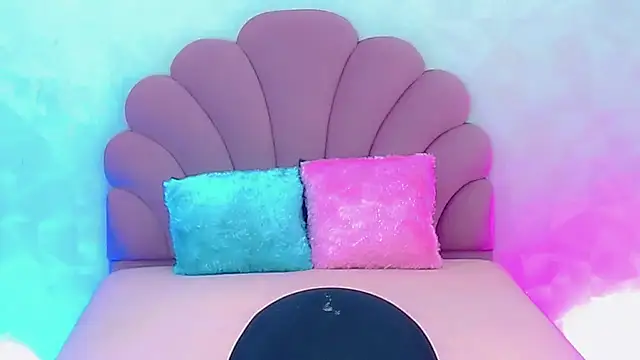 briana sex32 online show from January 24, 7:30 am