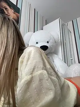 Liya my online show from February 25, 12:04 pm