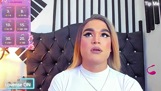 AllisonsweetZ online show from February 28, 7:56 pm