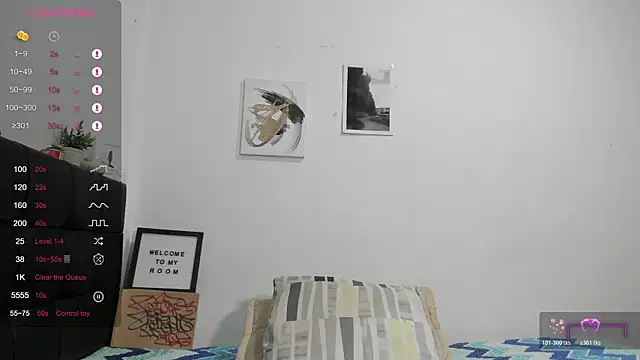 Snapshot of RoddyRich11 chatting on October 24, 11:50 am RoddyRich11 online show from October 24, 11:50 am