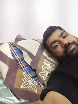 Snapshot of L9vefromAkhil chatting on January 14, 10:54 am L9vefromAkhil online show from January 14, 10:54 am