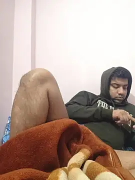 Snapshot of L9vefromAkhil chatting on February 2, 6:12 am L9vefromAkhil online show from February 2, 6:12 am