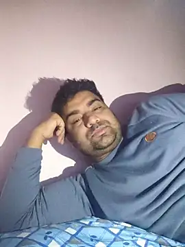 Snapshot of L9vefromAkhil chatting on February 7, 4:05 am L9vefromAkhil online show from February 7, 4:05 am