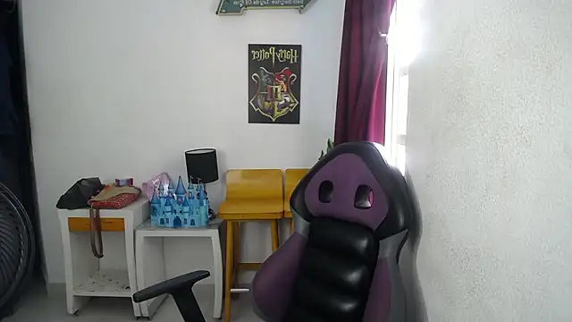 Snapshot of diabla_sexyboobs chatting on September 16, 8:10 pm diabla sexyboobs online show from September 16, 8:10 pm