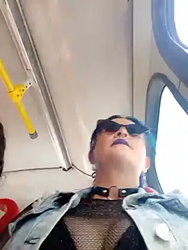 sophie banger online show from February 9, 6:23 pm