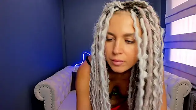 rock n roxy online show from March 21, 5:00 am