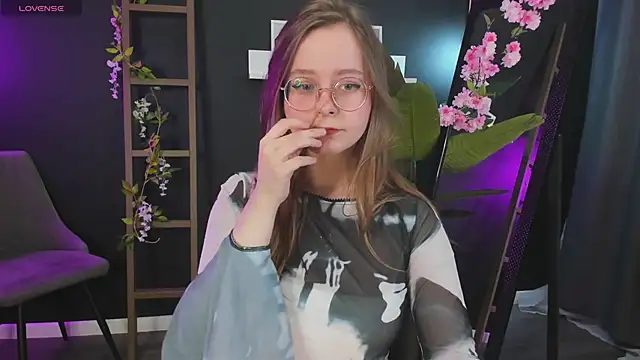 CassieCool online show from January 10, 8:59 pm