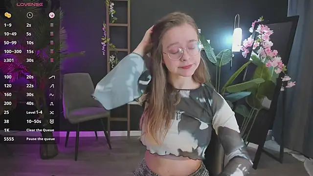 CassieCool online show from January 23, 8:35 pm