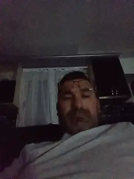 Snapshot of kariilalit chatting on June 14, 10:01 pm kariilalit online show from June 14, 10:01 pm