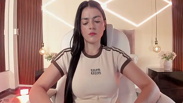 BellaClaiir online show from January 15, 2:54 pm