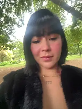 VictoriaEva online show from December 19, 12:45 pm