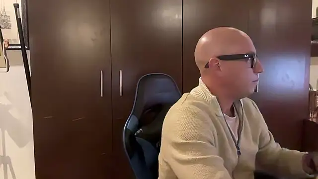 alanan881 online show from January 15, 12:37 am