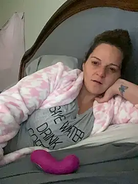 Snapshot of KillaKelli69 chatting on January 6, 3:19 pm KillaKelli69 online show from January 6, 3:19 pm