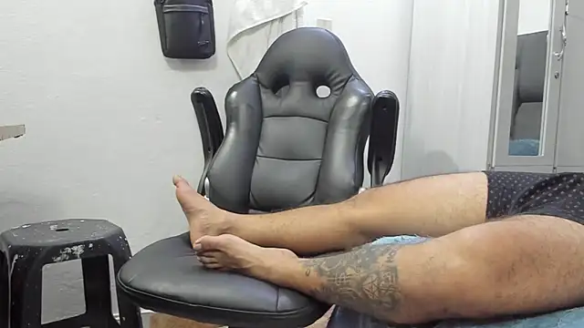 Lyon vach online show from January 14, 10:23 pm