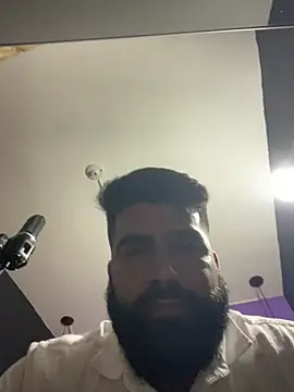 Lyon vach online show from February 4, 8:14 pm