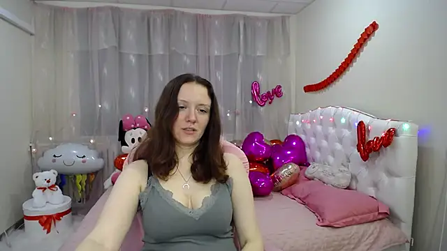 Snapshot of BarbaraStily chatting on January 31, 2:39 pm BarbaraStily online show from January 31, 2:39 pm