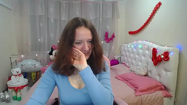 Snapshot of BarbaraStily chatting on March 13, 2:44 pm BarbaraStily online show from March 13, 2:44 pm