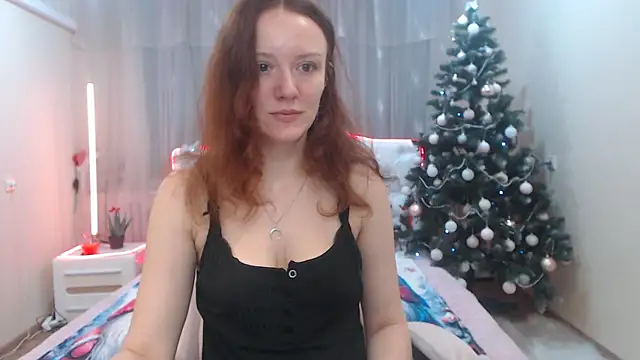 Snapshot of BarbaraStily chatting on December 2, 7:36 am BarbaraStily online show from December 2, 7:36 am