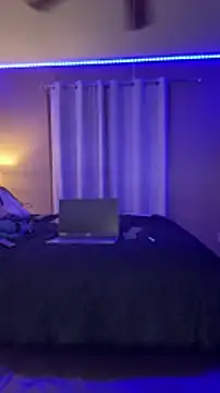 Snapshot of JusticeXXX68 chatting on December 15, 6:29 am JusticeXXX68 online show from December 15, 6:29 am