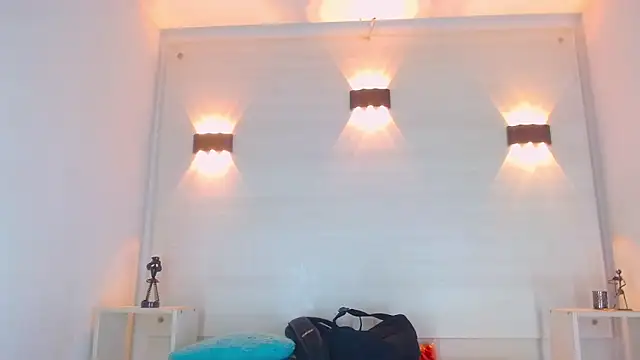 Snapshot of Molly_Spears chatting on March 1, 11:39 am Molly Spears online show from March 1, 11:39 am