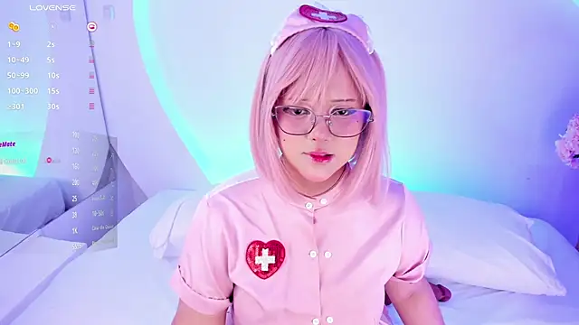 NanaOsaky online show from December 20, 12:23 pm