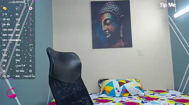 Snapshot of nolan_twink1 chatting on December 6, 5:44 pm nolan twink1 online show from December 6, 5:44 pm