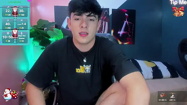 Snapshot of nolan_twink1 chatting on December 11, 4:18 am nolan twink1 online show from December 11, 4:18 am