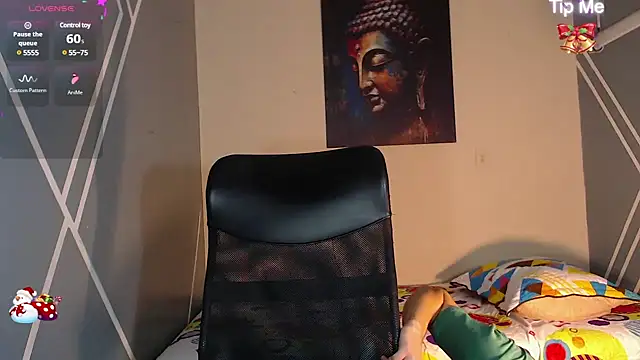 Snapshot of nolan_twink1 chatting on December 17, 5:58 pm nolan twink1 online show from December 17, 5:58 pm