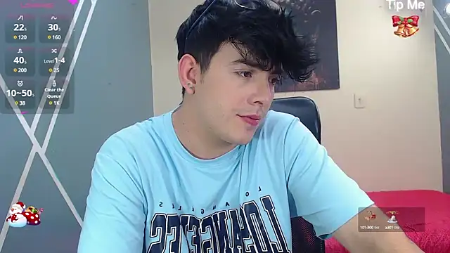 Snapshot of nolan_twink1 chatting on December 23, 8:57 pm nolan twink1 online show from December 23, 8:57 pm