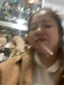 Snapshot of Cesywet chatting on February 8, 1:32 am Cesywet online show from February 8, 1:32 am