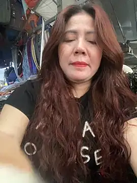 Snapshot of Cesywet chatting on March 9, 3:22 am Cesywet online show from March 9, 3:22 am